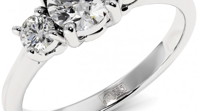 Glamorous and Eco-Friendly: The Rise of Moissanite Engagement Rings